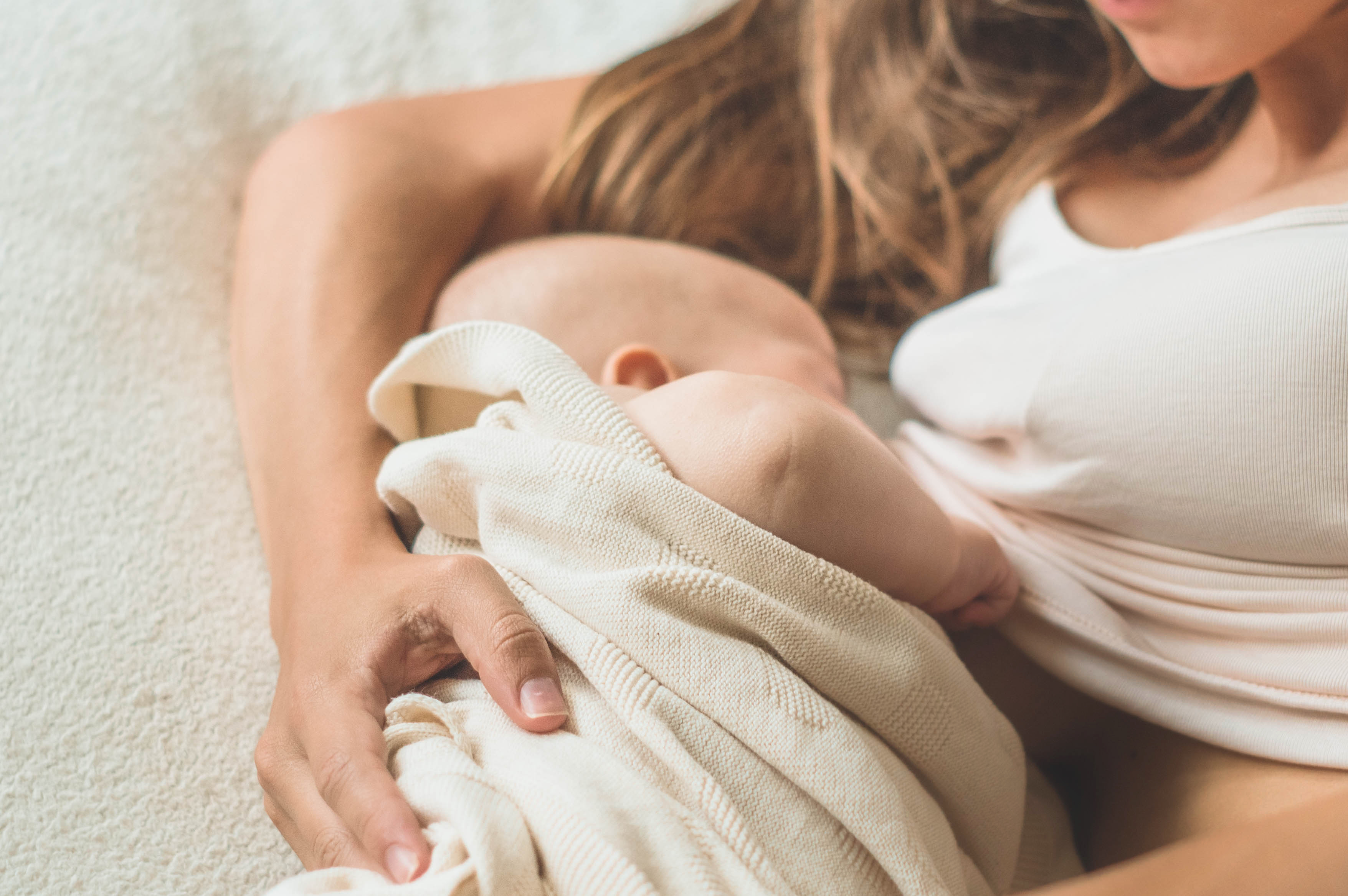 Breastfeeding Questions – From Vitamins, what to eat and to what not to do!